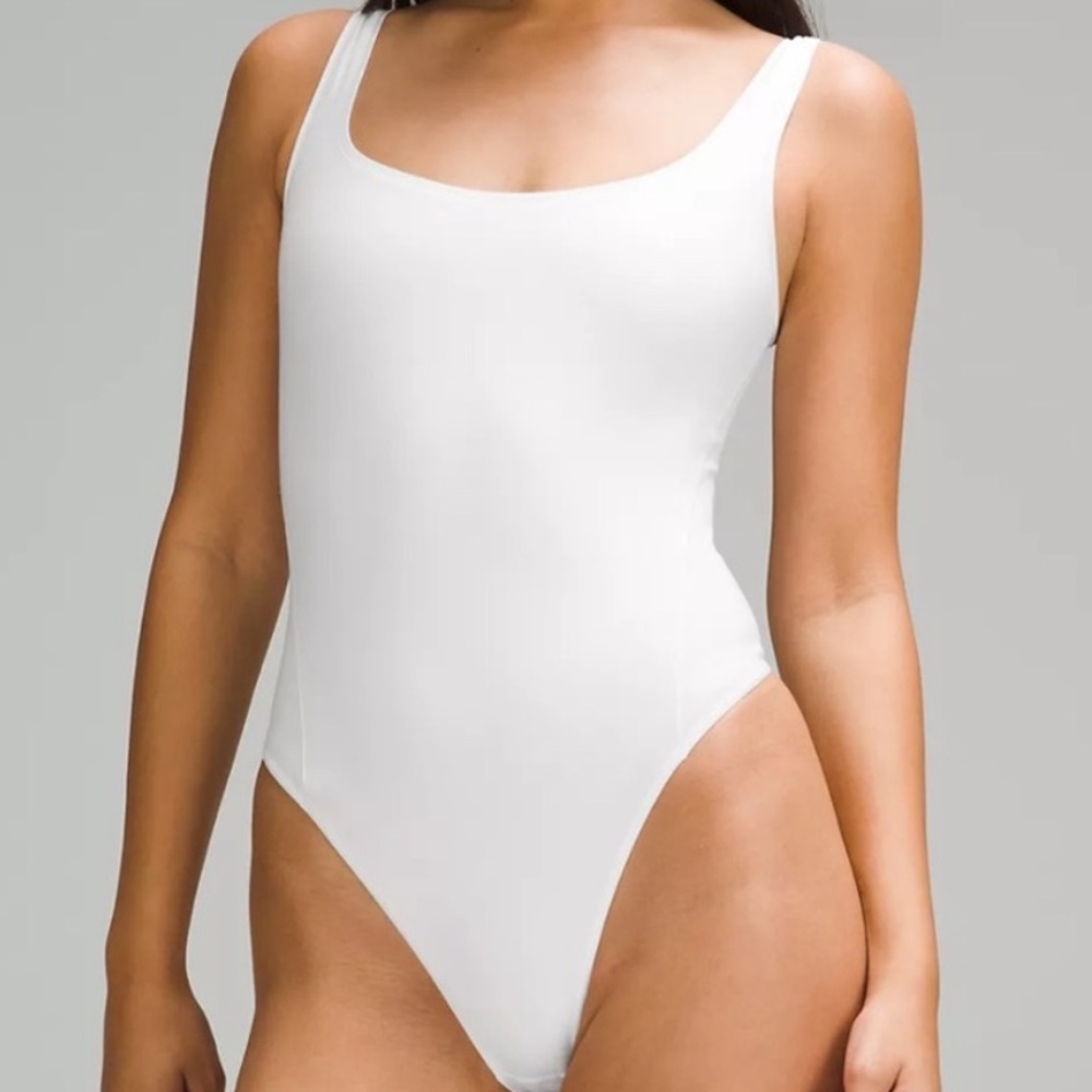 Wundermost Ultra-Soft Nulu Square-Neck Sleeveless Bodysuit
